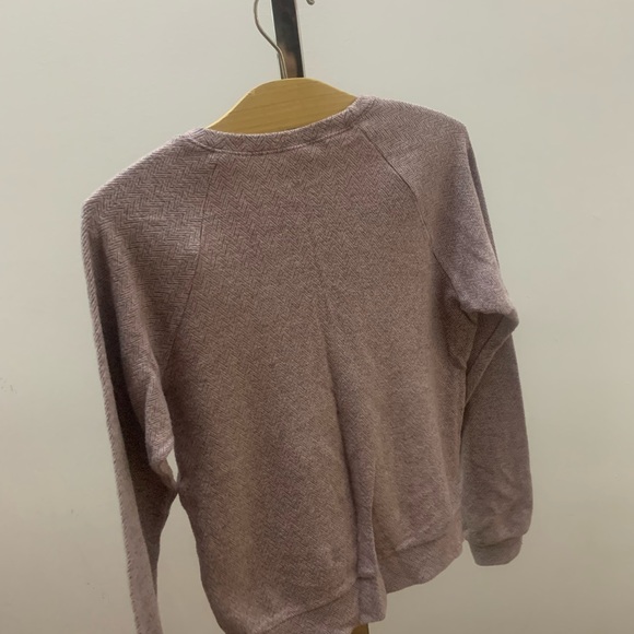 American Apparel Dusty Pink Herringbone Long Sleeve crewneck light sweater - Picture 9 of 10
